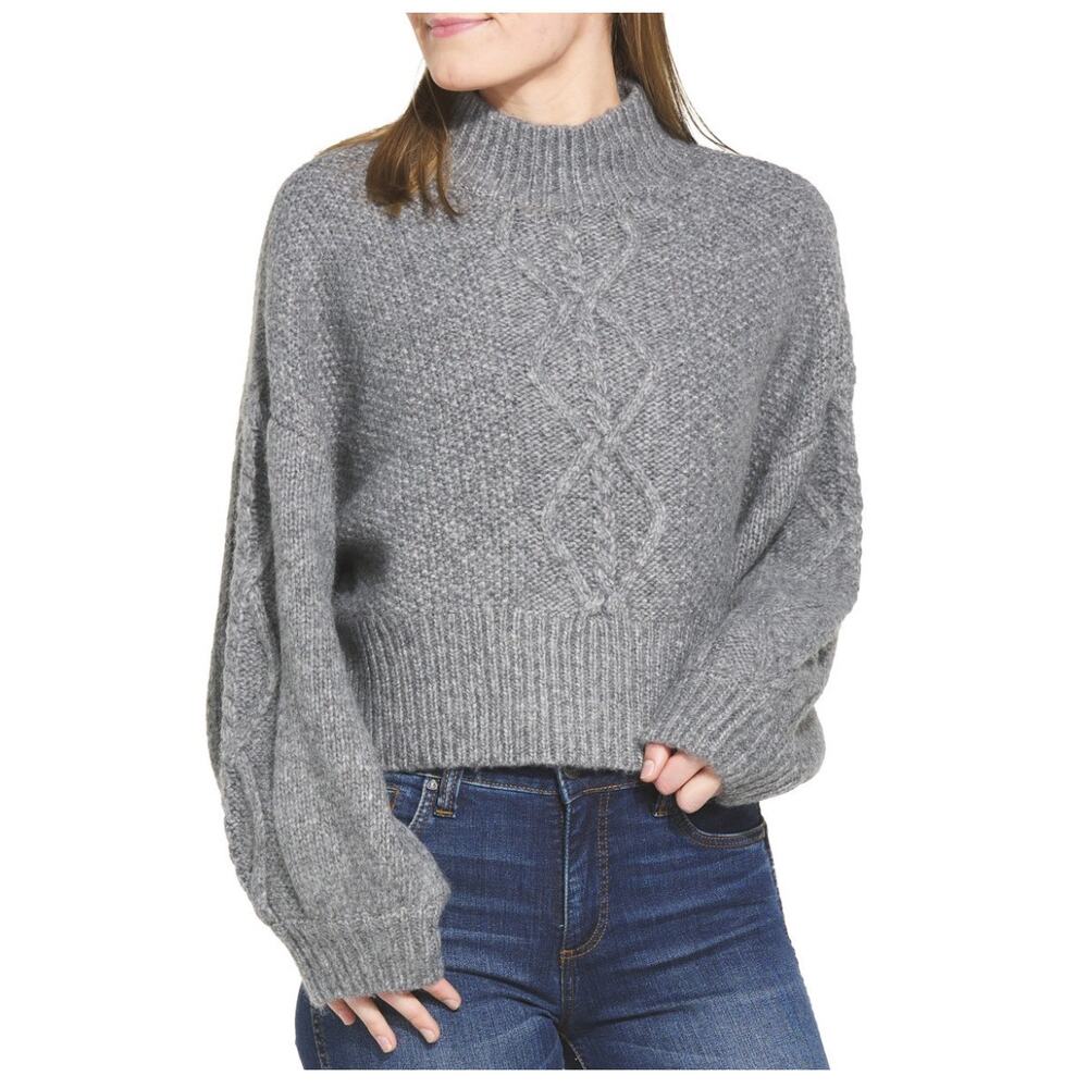 Vero Moda Gray Cable Knit Mock Neck Sweater